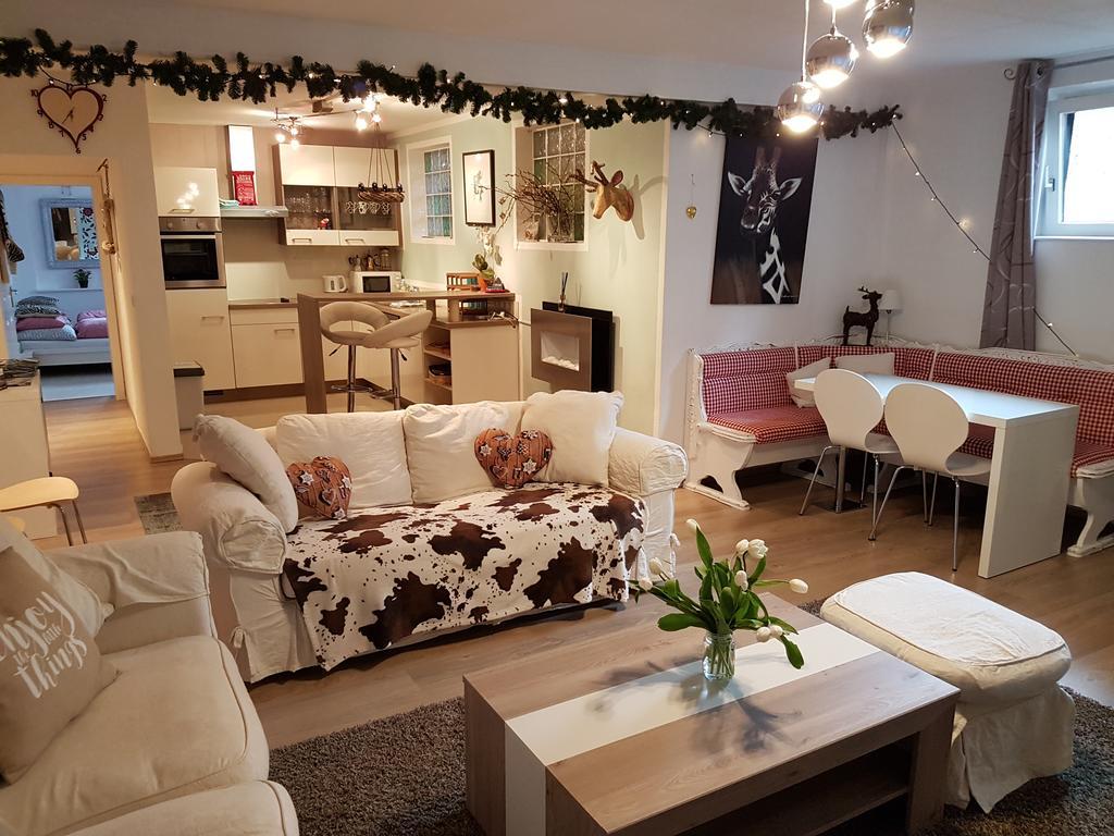 Haus Valder Leilighet Niedernsill Eksteriør bilde